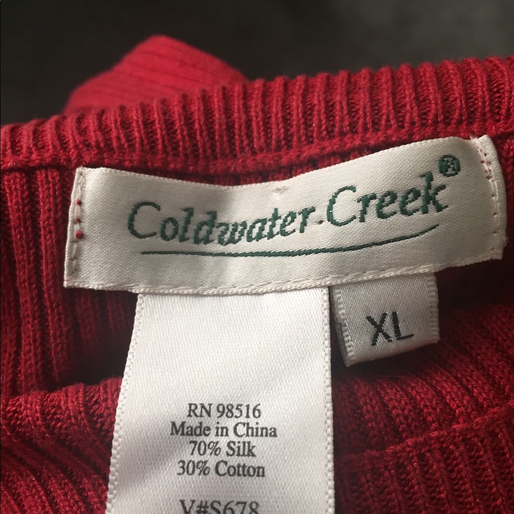 Dark Red Top - Picture 2 of 2